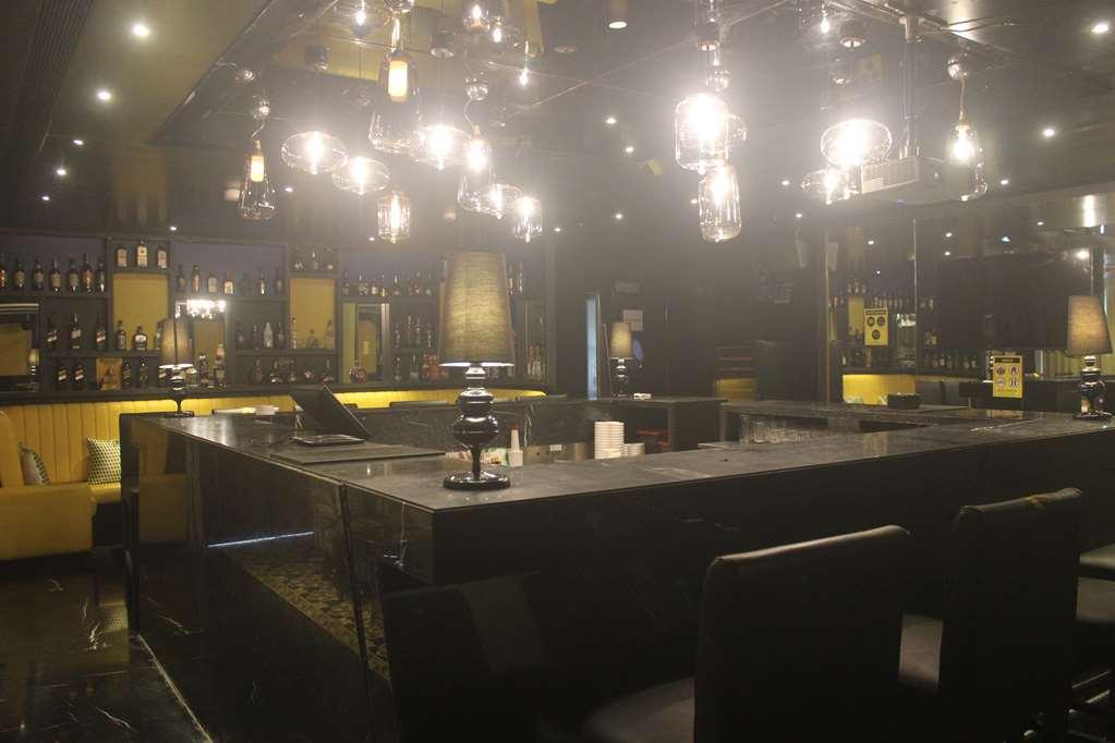 Zone By The Park Coimbatore Restaurant bilde